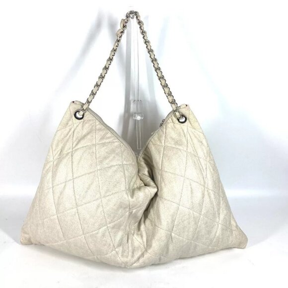 CHANEL Quilted Logo LA CC CC Mark charm included Bag Chain bag Shoulder bag - Picture 2 of 16
